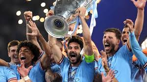 更是对他们 更是对他们